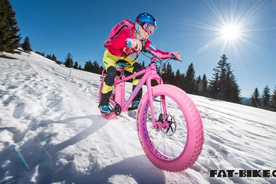 Wallpapers Wednesday – Pretty In Pink