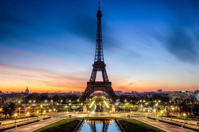 Eiffel Tower Wallpaper High Resolution.jpg