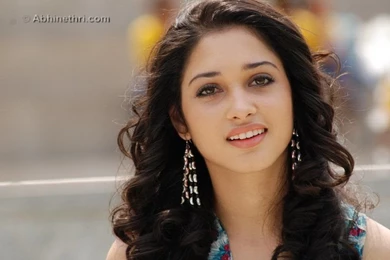 Fun4khybeR: Beautiful Girls Wallpapers