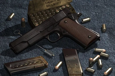 600x370px Colt 45 40.71 KB