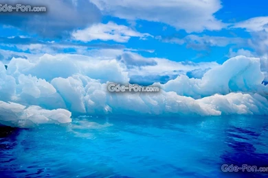 358088_okean_ledniki_voda_1680x1050_www.Gde Fon.com.jpg