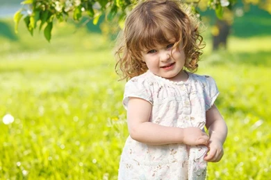 Cute Baby Girl Wallpapers hairs wallpapers.jpg