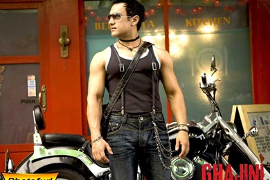 Aamir Khan's Ghajini Wallpapers Latest Bollywood Hindi Movie ...