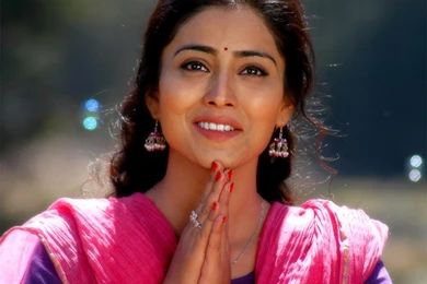 ACTRESS SHRIYA TAMIL MOVIE ACTRESS SHRIYA SARAN LATEST PHOTOS ...