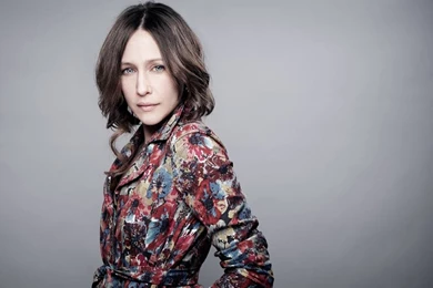 Actress vera farmiga wallpapers star wear style.jpg