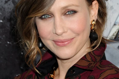 1600x1000px Vera Farmiga 138.29 KB
