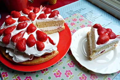 Strawberry Cake Wallpapers 16   Cakes Wallpapers