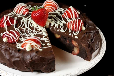 Strawberry Chocolate Cake   Wallpaper.