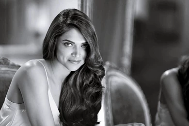 Deepika Padukone Smile With Dimple   HDwallpaper4U.com
