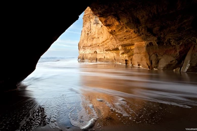 Free Sea Cave Desktop Wallpapers 16801050