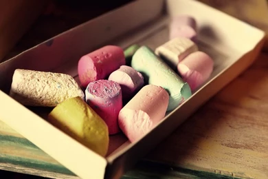 Very Beautiful Colorful High Resolution Chalks Wallpapers For ...