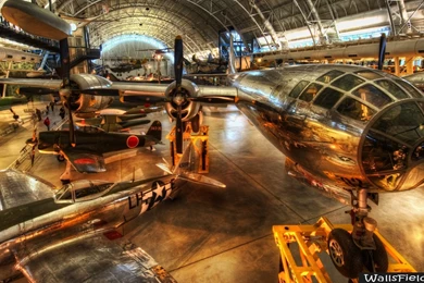 Enola Gay Airplane   Wallsfield.com