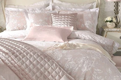 How To Get The French Look In Your Boudoir