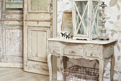 Bring A Touch Of Feminine Chic To Walls