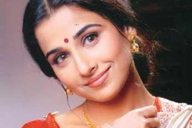 Vidya Balan Deglamourised In Ishqiya Vidya balan wallpapers ...