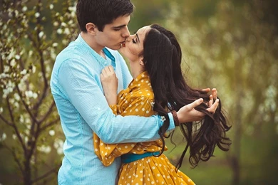 Love Kissing Couple Hd Wallpapers