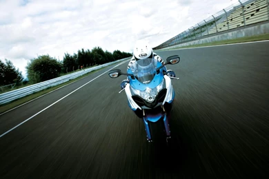 Suzuki Bike High Speed Wallpapers