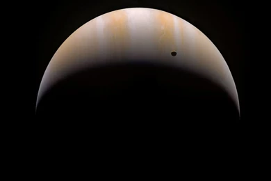 Dark Space Crescent Moon Planet IOS9 Wallpapers iPhone 6 Wallpapers ...