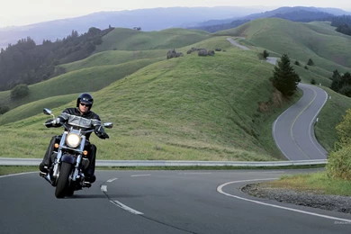 Suzuki Intruder C1800R 1920 X 1200 Wallpapers