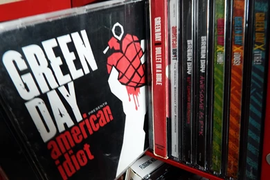 TanjaWhatsername: Music Talk: 10 Years Of Green Day's American Idiot