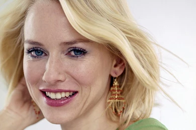 Naomi Watts HD Images Smile Face.jpg