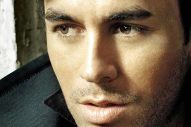 Sony Xperia Z1, ZL, Z, Samsung Galaxy S4, HTC One Enrique Iglesias ...