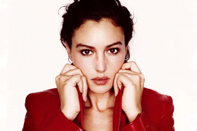 Monica Bellucci Wallpapers
