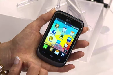 LG Tracfone Prepaid Cell Phone W/ 1500 Minutes & Protection Plan ...