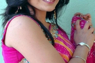 Kannada Actress Pooja Gandhi Hot In Pink Orange Saree iPhone ...