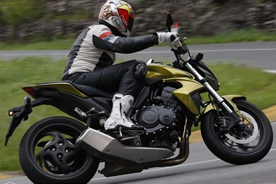 2008 Honda CB1000R Photos   Motorcycle USA