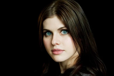 Alexandra Daddario 2015 Wallpapers