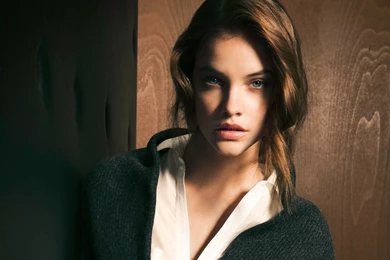 Alexandra Daddario Wallpapers