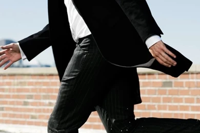 720x1280 Jake Gyllenhaal Playing It Cool Galaxy S3 Wallpapers