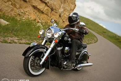 2014 Indian Chief Classic Legends Ride   Motorcycle USA