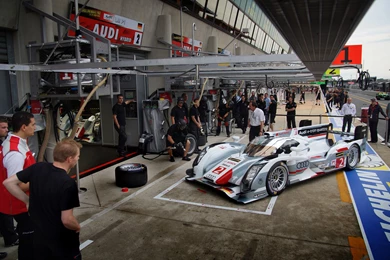WotD: Pit Practice At The 24 Hours Of Le Mans Fourtitude.com