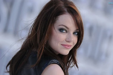 Emma Stone Zombieland Wallpaper.