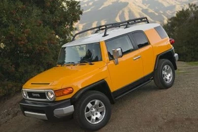 2009 Toyota FJ Cruiser Wallpapers Pictures Specifications ...