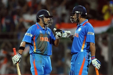 Mahendra Singh Dhoni And Gautam Gambhir In World Cup Final Match ...