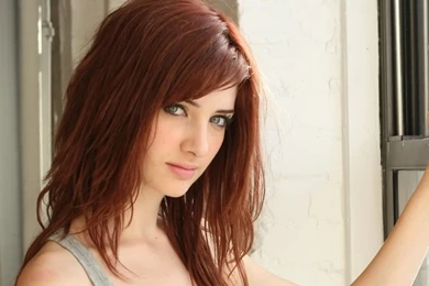 Wallpapers Beautiful Women Lovely Torrent X 1024x768