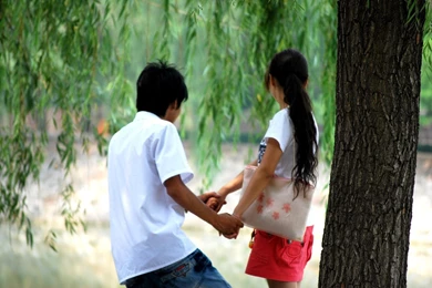 Download Love Couple Wallpapers 5.jpeg