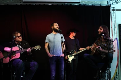 Band Of Horses Wallpapers  B10   Rock Band Wallpapers