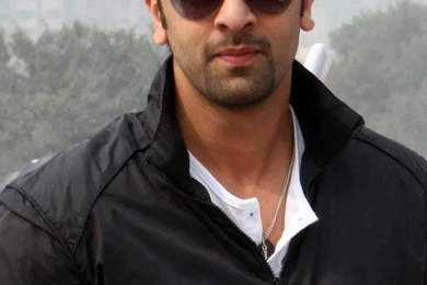 Celebrities : Ranbir Kapoor Wallpapers   HDWallpaperspicture.net