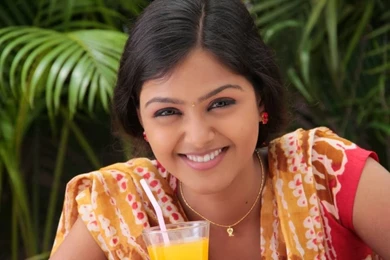 Tamil_actress_monal_gajjar_new_cute_pics_6aa82fe.jpg