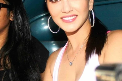 Sunny Leone Wallpapers