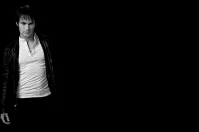 Download Dark Background Of Stephen Moyer HD Wallpapers.jpg