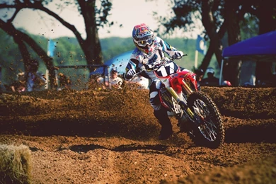 Desktop awesome dirt bike images download.jpg