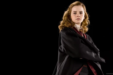 Hermione Granger In A Griffindor Cloak Wallpapers For iPhone 4