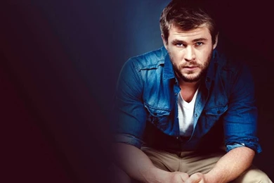 Chris hemsworth wallpaper Download.jpg