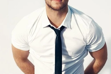 Liam Hemsworth Wallpapers