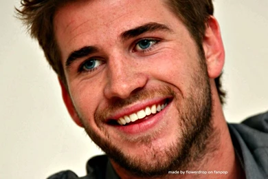 Liam Wallpaperღ   Liam Hemsworth Wallpapers (35499530)   Fanpop